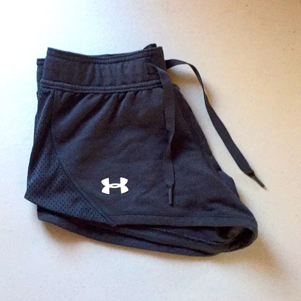XS Under Armour sweat shorts